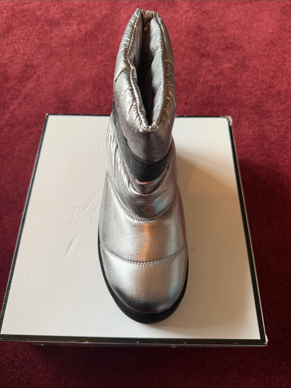 Guess Metallic Silver Puffer Winter Boot